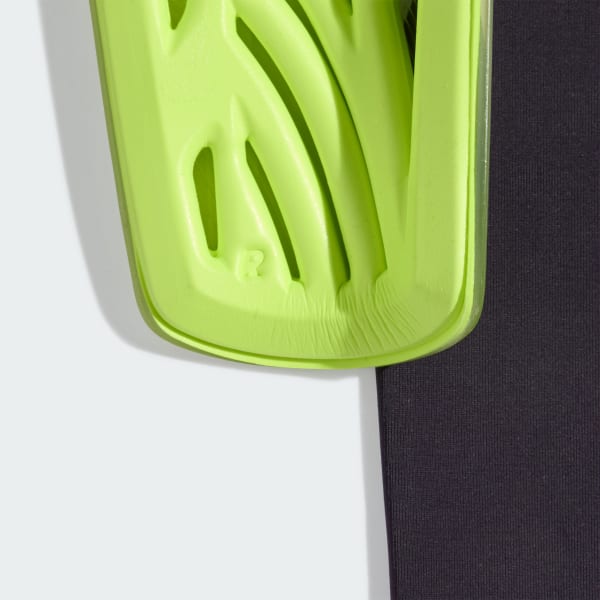 Alternative view of מגני עצם אדידס Tiro League